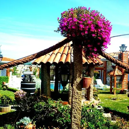 House With 2 Bedrooms In With Shared Pool Furnished Balcony And Wifi 600 M From The Beach Сasa de vacaciones Apúlia